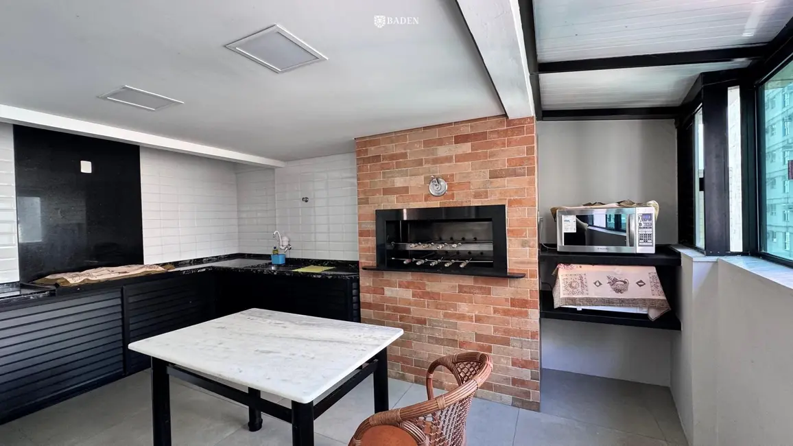 Foto 7 de Apartamento com 3 quartos à venda, 98m2 em Centro, Balneario Camboriu - SC