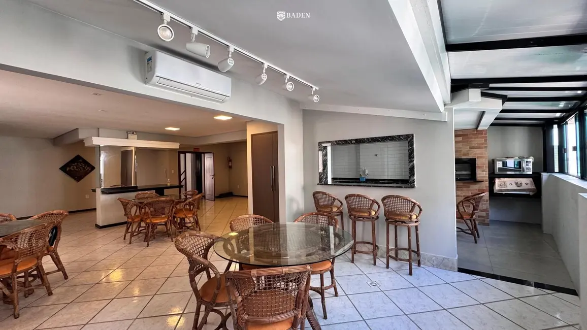 Foto 9 de Apartamento com 3 quartos à venda, 98m2 em Centro, Balneario Camboriu - SC