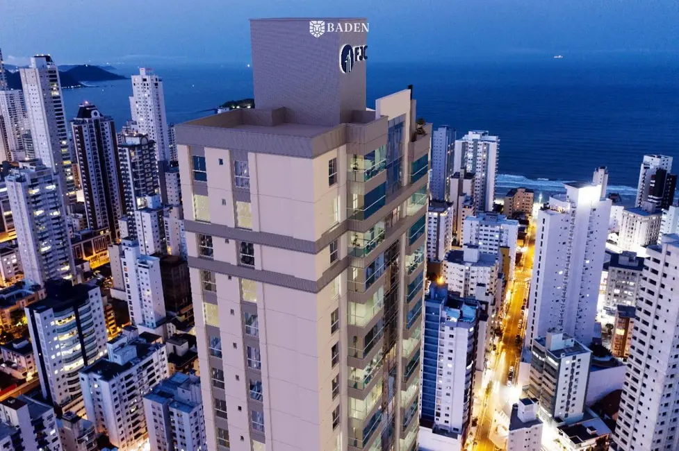 Apartamento com 4 quartos à venda, 146m2 em Centro, Balneario Camboriu - SC - imagem 4 Foto 4 de Apartamento com 4 quartos à venda, 146m2 em Centro, Balneario Camboriu - SC