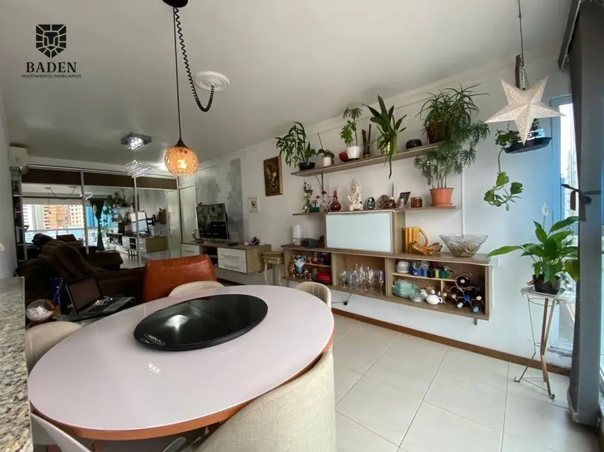 Apartamento com 3 quartos à venda, 98m2 em Centro, Balneario Camboriu - SC - imagem 6 Foto 6 de Apartamento com 3 quartos à venda, 98m2 em Centro, Balneario Camboriu - SC