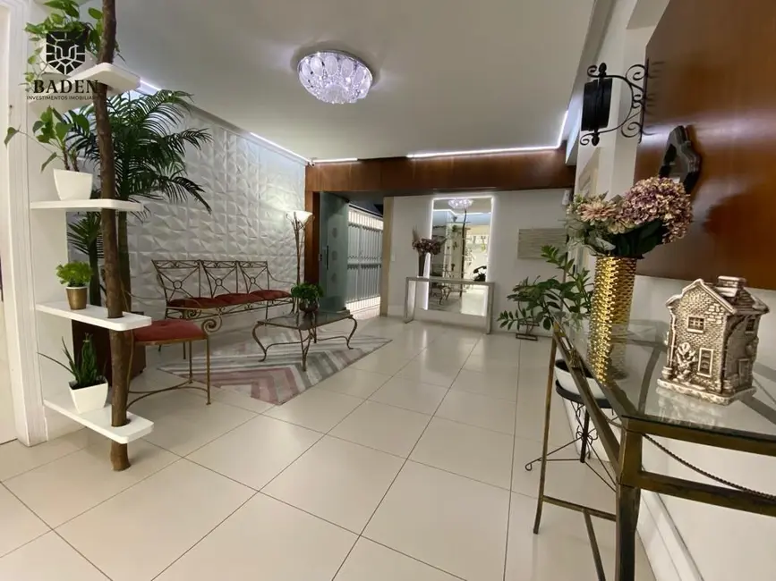 Apartamento com 3 quartos à venda, 98m2 em Centro, Balneario Camboriu - SC - imagem 3 Foto 3 de Apartamento com 3 quartos à venda, 98m2 em Centro, Balneario Camboriu - SC