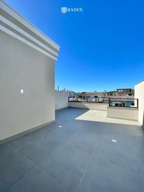 Foto 2 de Casa com 3 quartos à venda, 205m2 em Centro, Balneario Camboriu - SC