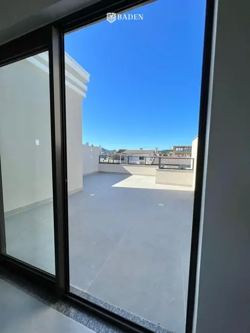Foto 5 de Casa com 3 quartos à venda, 205m2 em Centro, Balneario Camboriu - SC