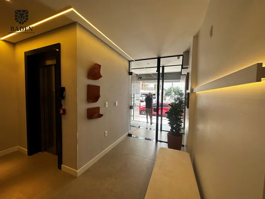 Foto 5 de Apartamento com 2 quartos à venda, 93m2 em Centro, Balneario Camboriu - SC