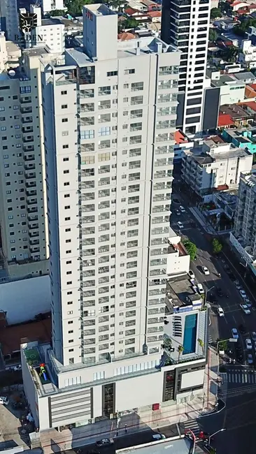 Apartamento com 3 quartos à venda, 122m2 em Centro, Balneario Camboriu - SC - imagem 1 Foto 1 de Apartamento com 3 quartos à venda, 122m2 em Centro, Balneario Camboriu - SC