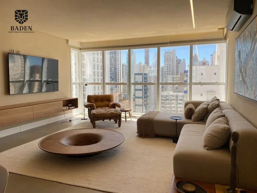 Foto 1 de Apartamento com 3 quartos à venda, 135m2 em Centro, Balneario Camboriu - SC