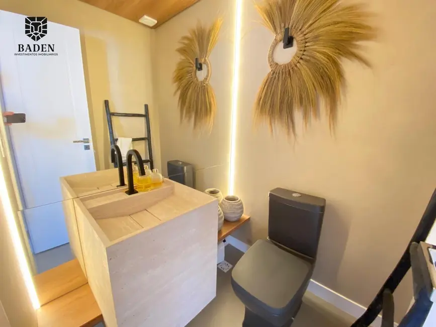 Foto 4 de Apartamento com 3 quartos à venda, 135m2 em Centro, Balneario Camboriu - SC