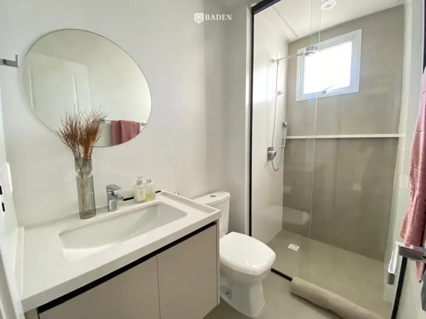 Apartamento com 3 quartos à venda, 135m2 em Centro, Balneario Camboriu - SC - imagem 7 Foto 7 de Apartamento com 3 quartos à venda, 135m2 em Centro, Balneario Camboriu - SC