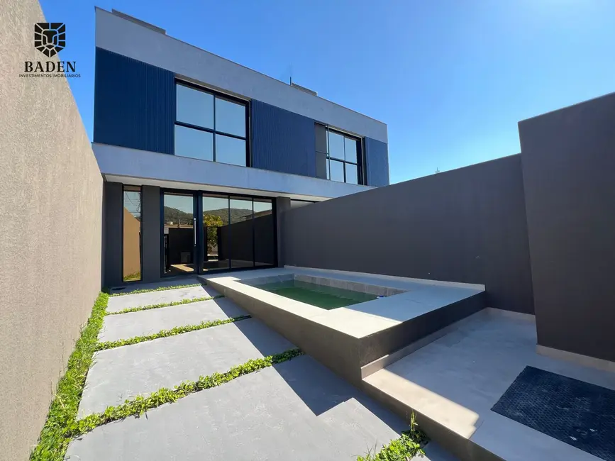 Apartamento com 3 quartos à venda, 240m2 em Barra, Balneario Camboriu - SC - imagem 3 Foto 3 de Apartamento com 3 quartos à venda, 240m2 em Barra, Balneario Camboriu - SC