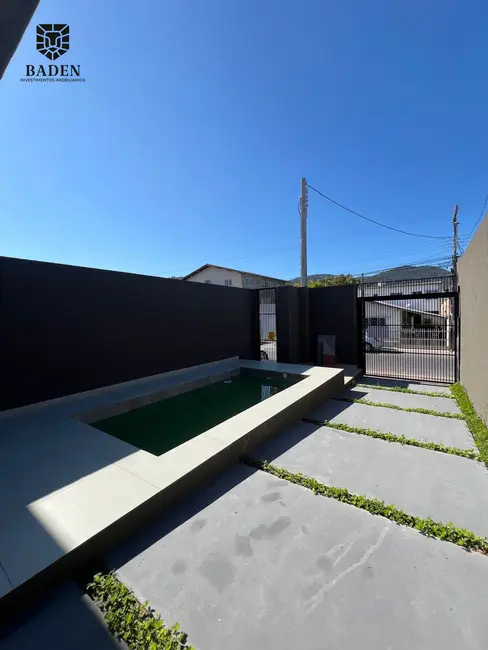 Apartamento com 3 quartos à venda, 240m2 em Barra, Balneario Camboriu - SC - imagem 4 Foto 4 de Apartamento com 3 quartos à venda, 240m2 em Barra, Balneario Camboriu - SC