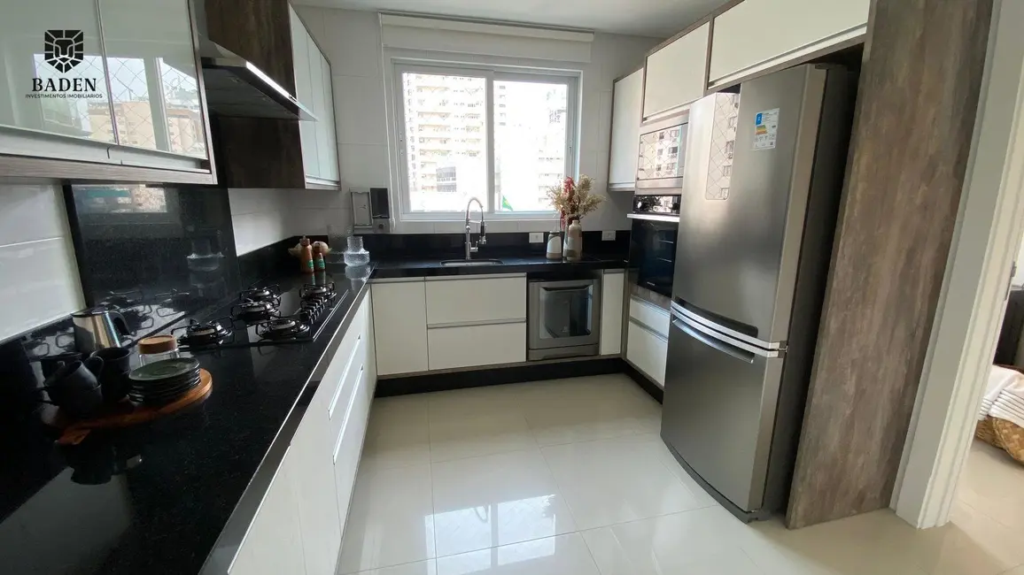 Foto 8 de Apartamento com 3 quartos à venda, 139m2 em Centro, Balneario Camboriu - SC