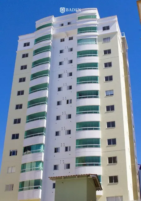 Foto 1 de Apartamento com 3 quartos à venda, 126m2 em Centro, Balneario Camboriu - SC