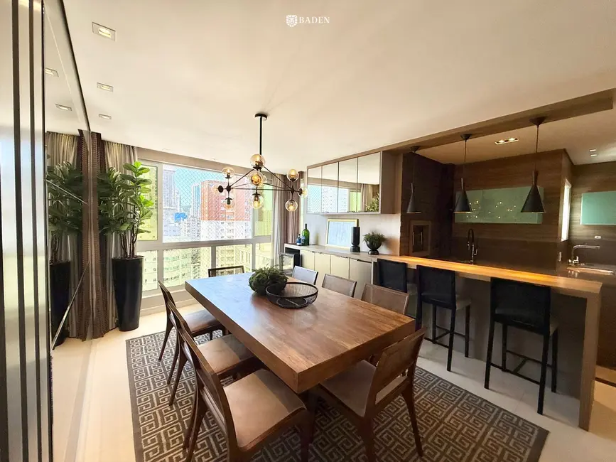 Foto 1 de Apartamento com 4 quartos à venda, 143m2 em Centro, Balneario Camboriu - SC