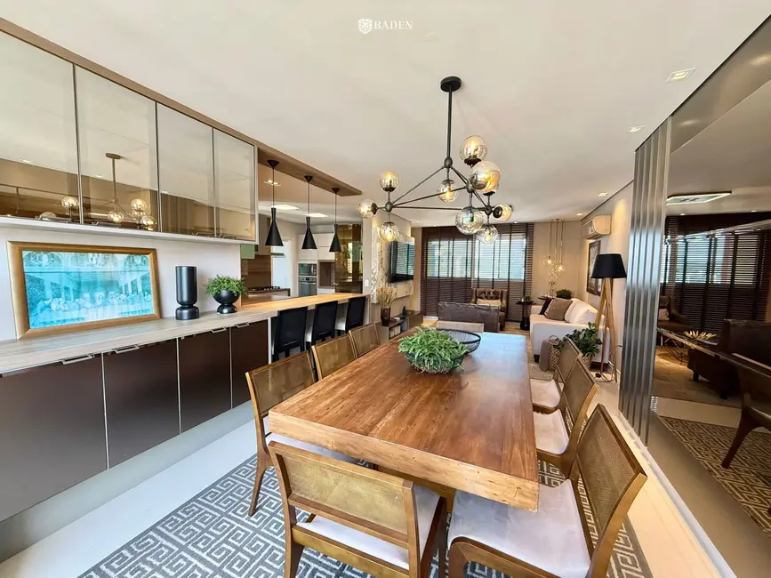 Foto 4 de Apartamento com 4 quartos à venda, 143m2 em Centro, Balneario Camboriu - SC