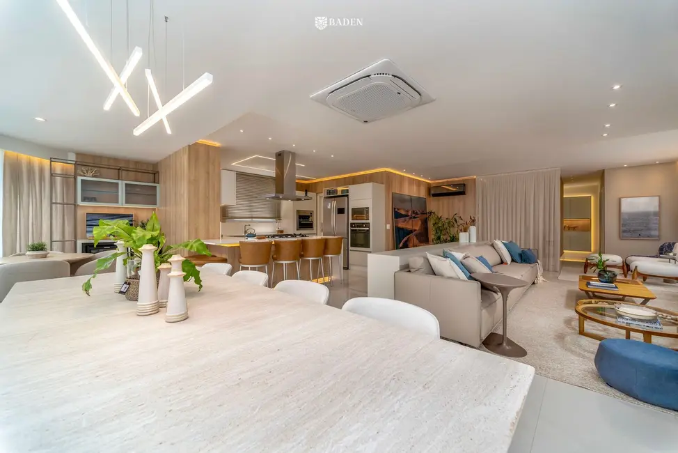Apartamento com 4 quartos à venda, 233m2 em Balneario Camboriu - SC - imagem 3 Foto 3 de Apartamento com 4 quartos à venda, 233m2 em Balneario Camboriu - SC