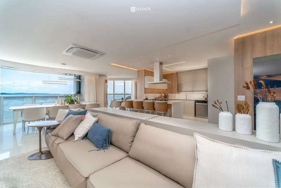 Apartamento com 4 quartos à venda, 233m2 em Balneario Camboriu - SC - imagem 7 Foto 7 de Apartamento com 4 quartos à venda, 233m2 em Balneario Camboriu - SC