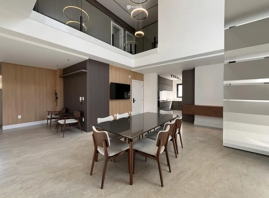 Foto 6 de Casa de Condomínio com 4 quartos à venda, 355m2 em Balneario Camboriu - SC