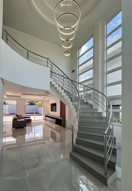 Foto 6 de Casa de Condomínio com 5 quartos para alugar, 400m2 em Balneario Camboriu - SC