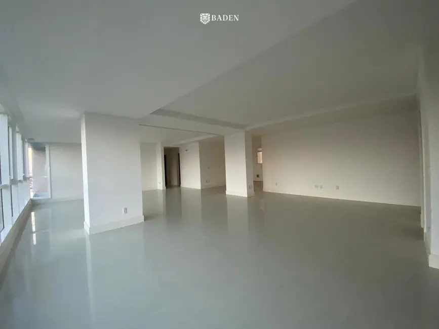 Foto 6 de Apartamento com 3 quartos à venda, 191m2 em Centro, Balneario Camboriu - SC