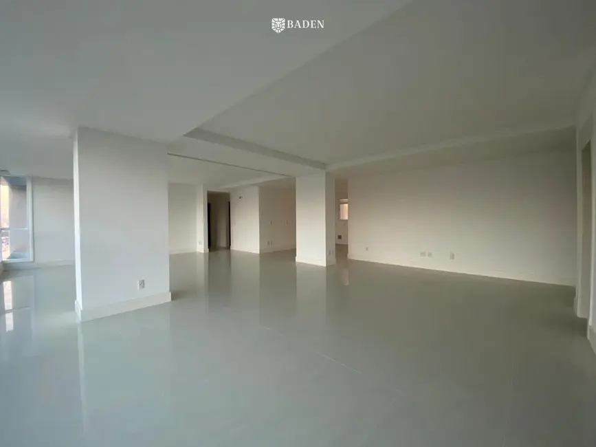 Foto 5 de Apartamento com 3 quartos à venda, 191m2 em Centro, Balneario Camboriu - SC