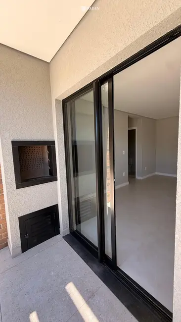 Foto 2 de Apartamento com 2 quartos à venda, 64m2 em Praia dos Amores, Balneario Camboriu - SC