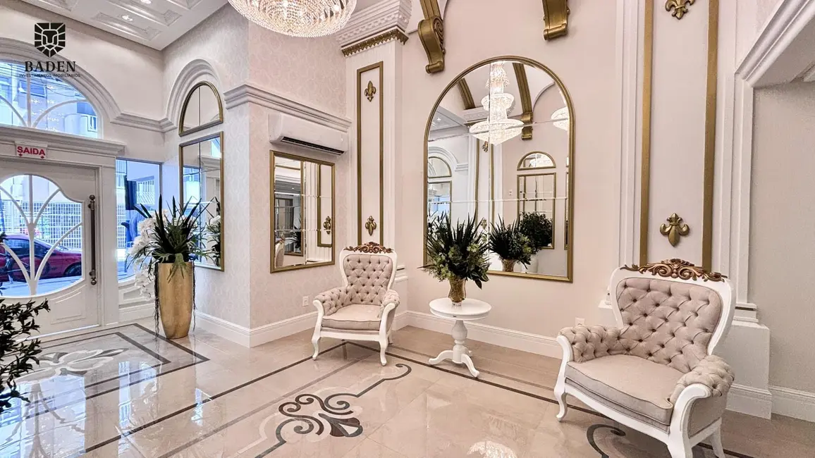 Foto 4 de Apartamento com 4 quartos à venda, 170m2 em Centro, Balneario Camboriu - SC