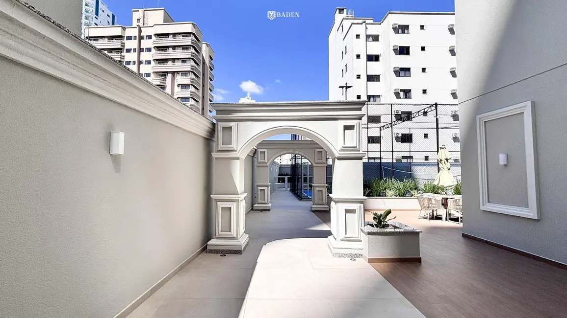 Foto 2 de Apartamento com 4 quartos à venda, 170m2 em Centro, Balneario Camboriu - SC