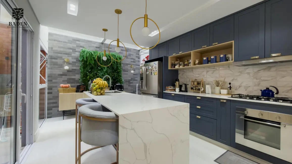 Apartamento com 3 quartos à venda, 248m2 em Centro, Balneario Camboriu - SC - imagem 8 Foto 8 de Apartamento com 3 quartos à venda, 248m2 em Centro, Balneario Camboriu - SC