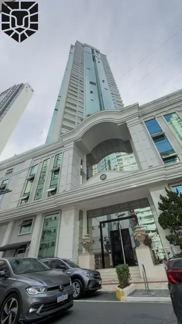 Foto 1 de Apartamento com 4 quartos para alugar, 180m2 em Centro, Balneario Camboriu - SC