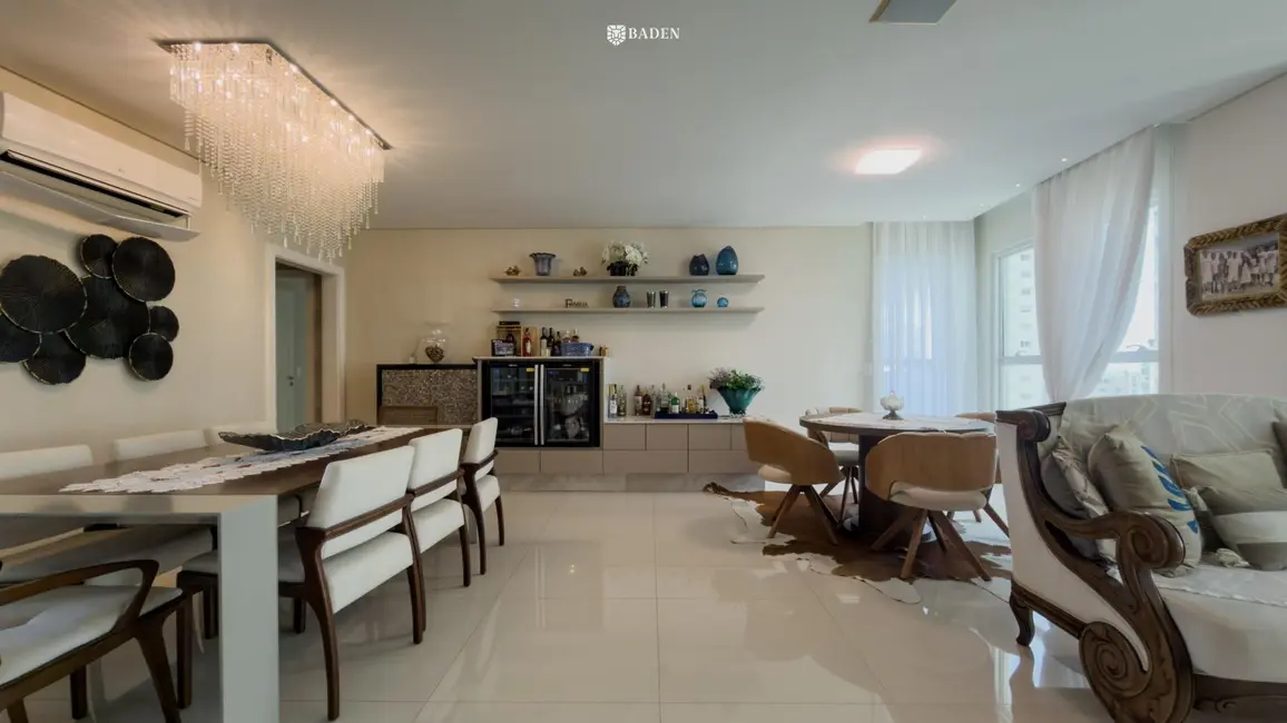 Foto 6 de Apartamento com 4 quartos para alugar, 180m2 em Centro, Balneario Camboriu - SC