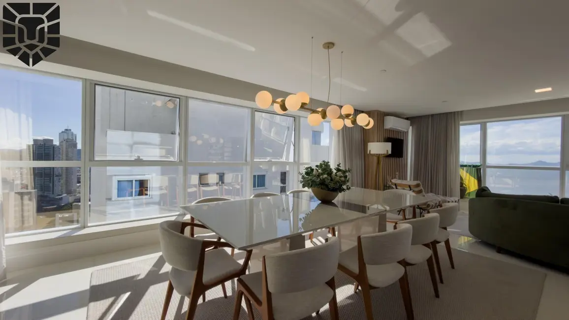 Foto 2 de Apartamento com 4 quartos para alugar, 319m2 em Centro, Balneario Camboriu - SC