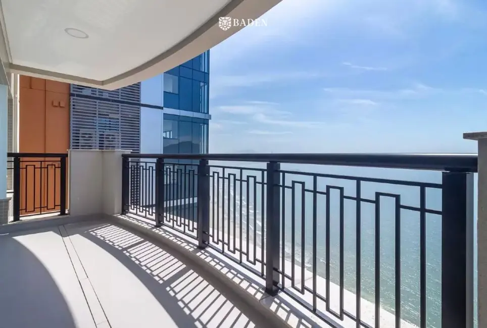 Foto 2 de Cobertura com 5 quartos à venda, 435m2 em Centro, Balneario Camboriu - SC