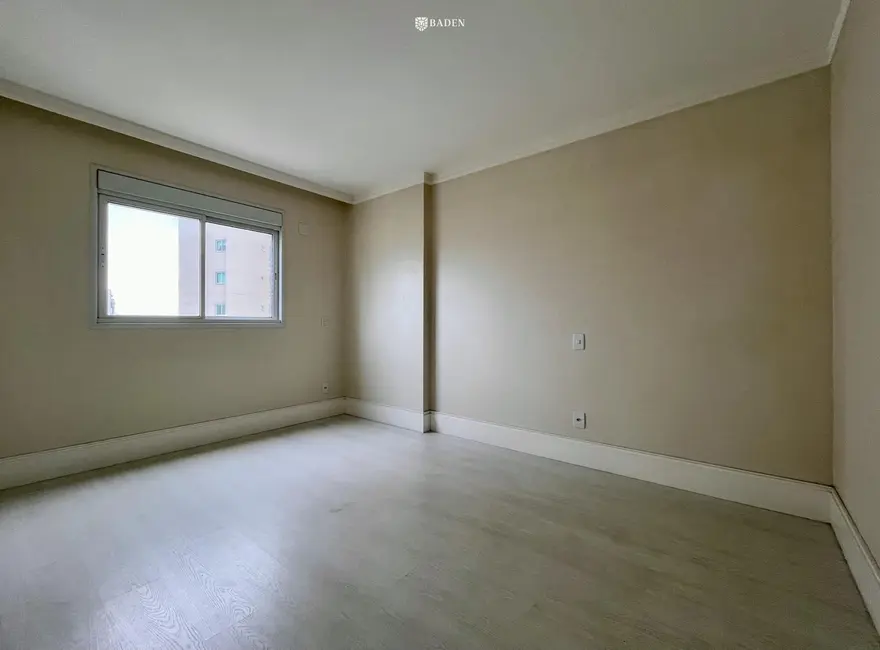 Foto 9 de Apartamento com 4 quartos à venda, 240m2 em Centro, Balneario Camboriu - SC