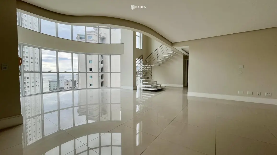 Foto 4 de Apartamento com 4 quartos à venda, 240m2 em Centro, Balneario Camboriu - SC