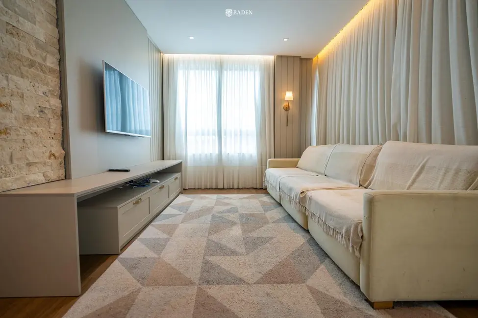 Foto 5 de Apartamento com 3 quartos à venda, 130m2 em Centro, Balneario Camboriu - SC