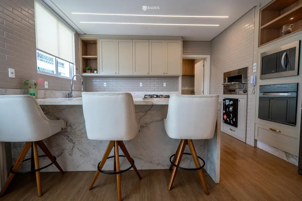 Foto 4 de Apartamento com 3 quartos à venda, 130m2 em Centro, Balneario Camboriu - SC