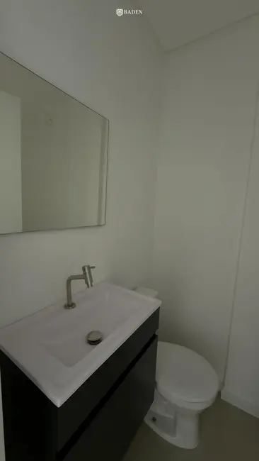 Foto 9 de Apartamento com 2 quartos à venda, 75m2 em Centro, Navegantes - SC