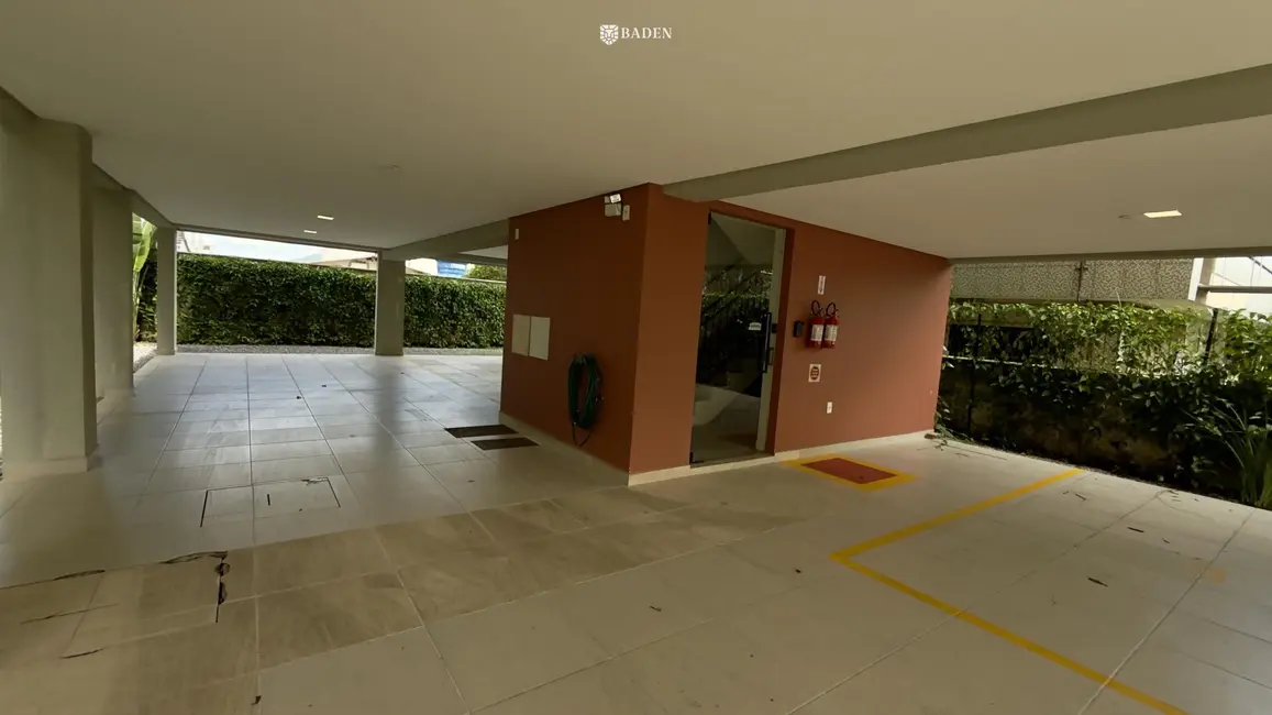 Foto 3 de Apartamento com 2 quartos à venda, 75m2 em Centro, Navegantes - SC