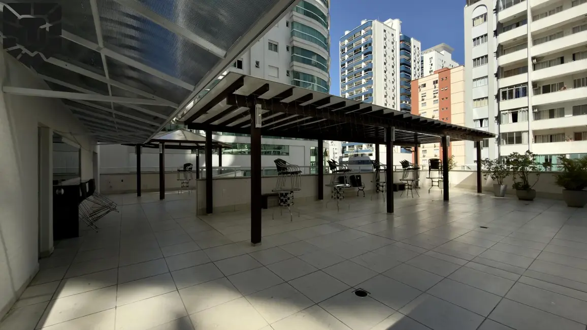 Foto 2 de Apartamento com 2 quartos para alugar, 112m2 em Centro, Balneario Camboriu - SC