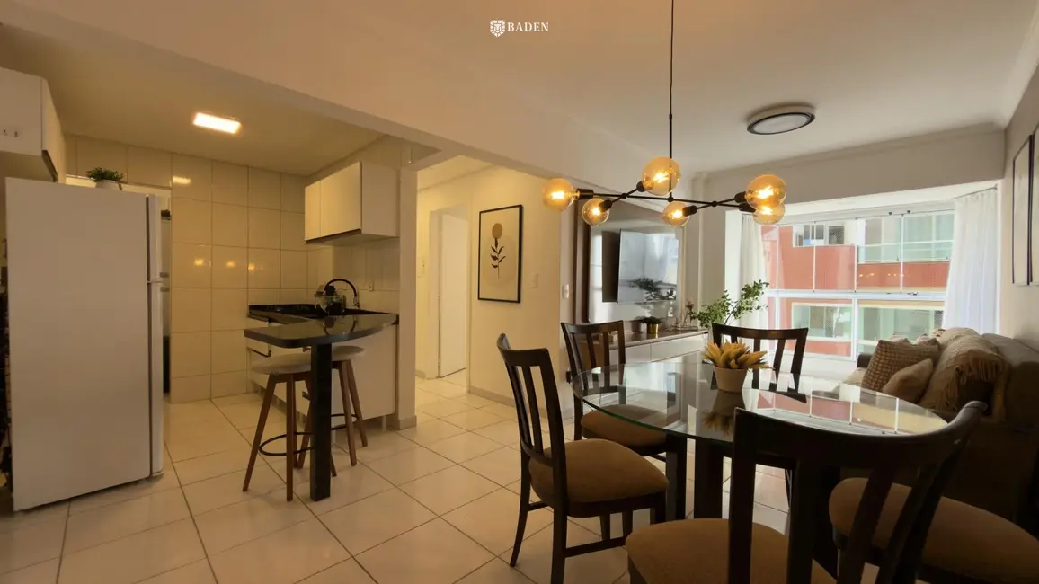 Foto 3 de Apartamento com 2 quartos para alugar, 112m2 em Centro, Balneario Camboriu - SC