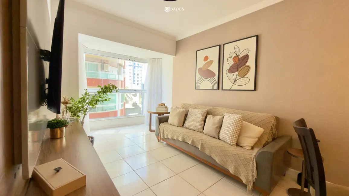Foto 2 de Apartamento com 2 quartos para alugar, 112m2 em Centro, Balneario Camboriu - SC