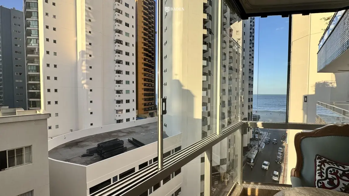 Foto 2 de Apartamento com 3 quartos à venda, 187m2 em Centro, Balneario Camboriu - SC