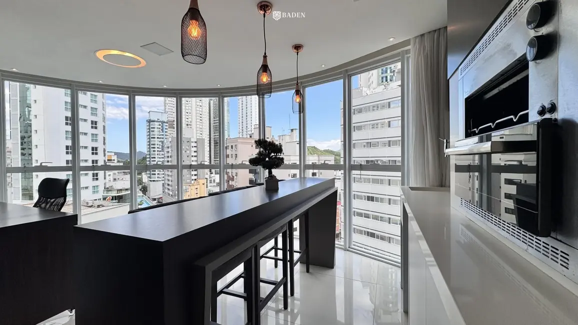 Foto 3 de Apartamento com 3 quartos à venda, 136m2 em Balneario Camboriu - SC