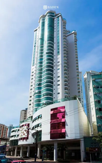 Foto 1 de Apartamento com 3 quartos à venda, 136m2 em Balneario Camboriu - SC