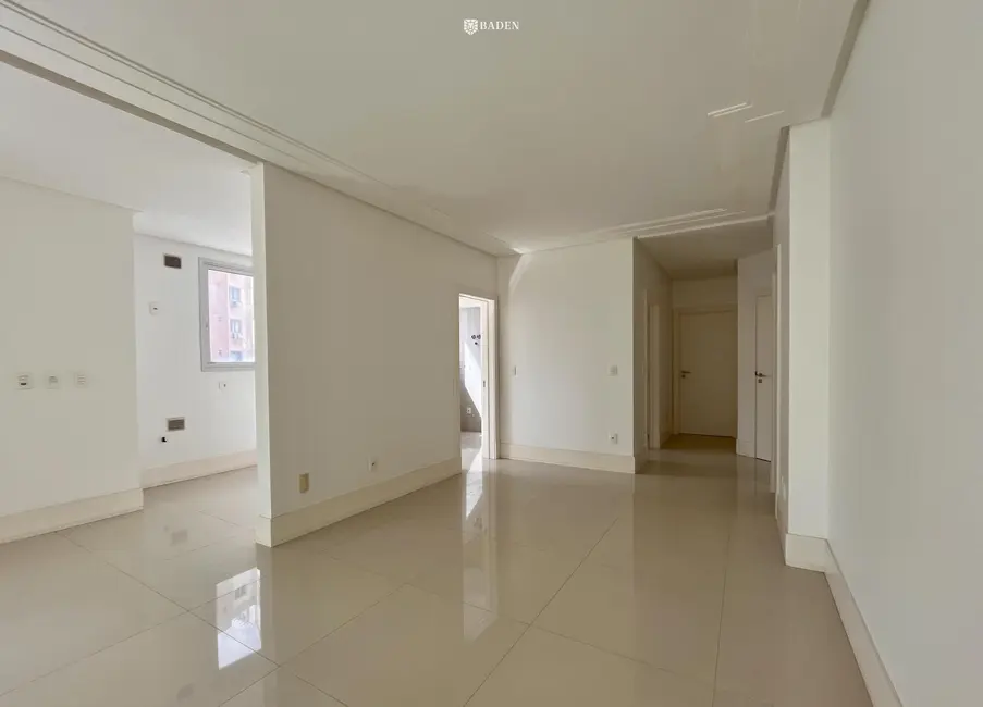 Foto 6 de Apartamento com 3 quartos à venda, 162m2 em Centro, Balneario Camboriu - SC