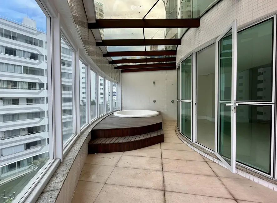 Foto 6 de Apartamento com 3 quartos à venda, 254m2 em Centro, Balneario Camboriu - SC