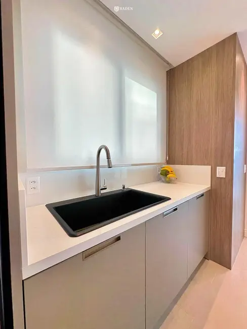Foto 3 de Apartamento com 3 quartos à venda, 160m2 em Pioneiros, Balneario Camboriu - SC