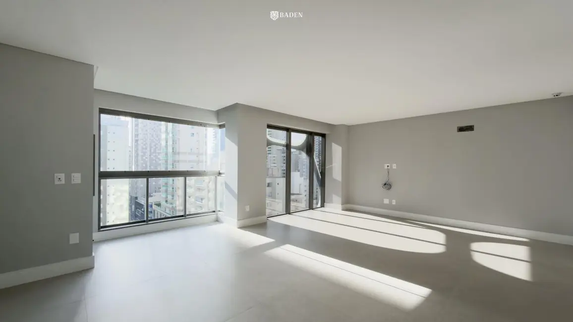 Apartamento com 4 quartos à venda, 146m2 em Centro, Balneario Camboriu - SC - imagem 5 Foto 5 de Apartamento com 4 quartos à venda, 146m2 em Centro, Balneario Camboriu - SC