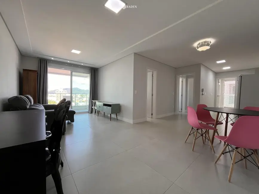 Foto 1 de Apartamento com 2 quartos para alugar, 86m2 em Centro, Balneario Camboriu - SC