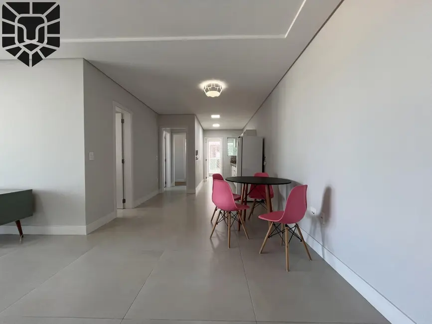 Foto 2 de Apartamento com 2 quartos para alugar, 86m2 em Centro, Balneario Camboriu - SC